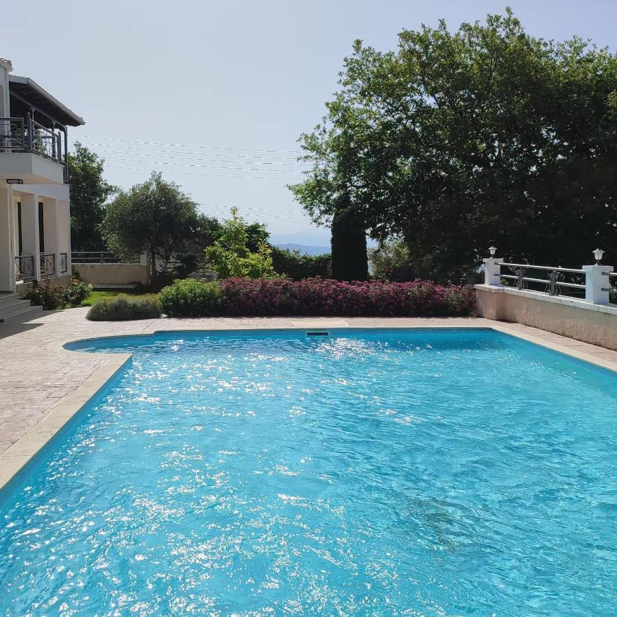Guesthouse Michobeis Kamarína 外观 照片