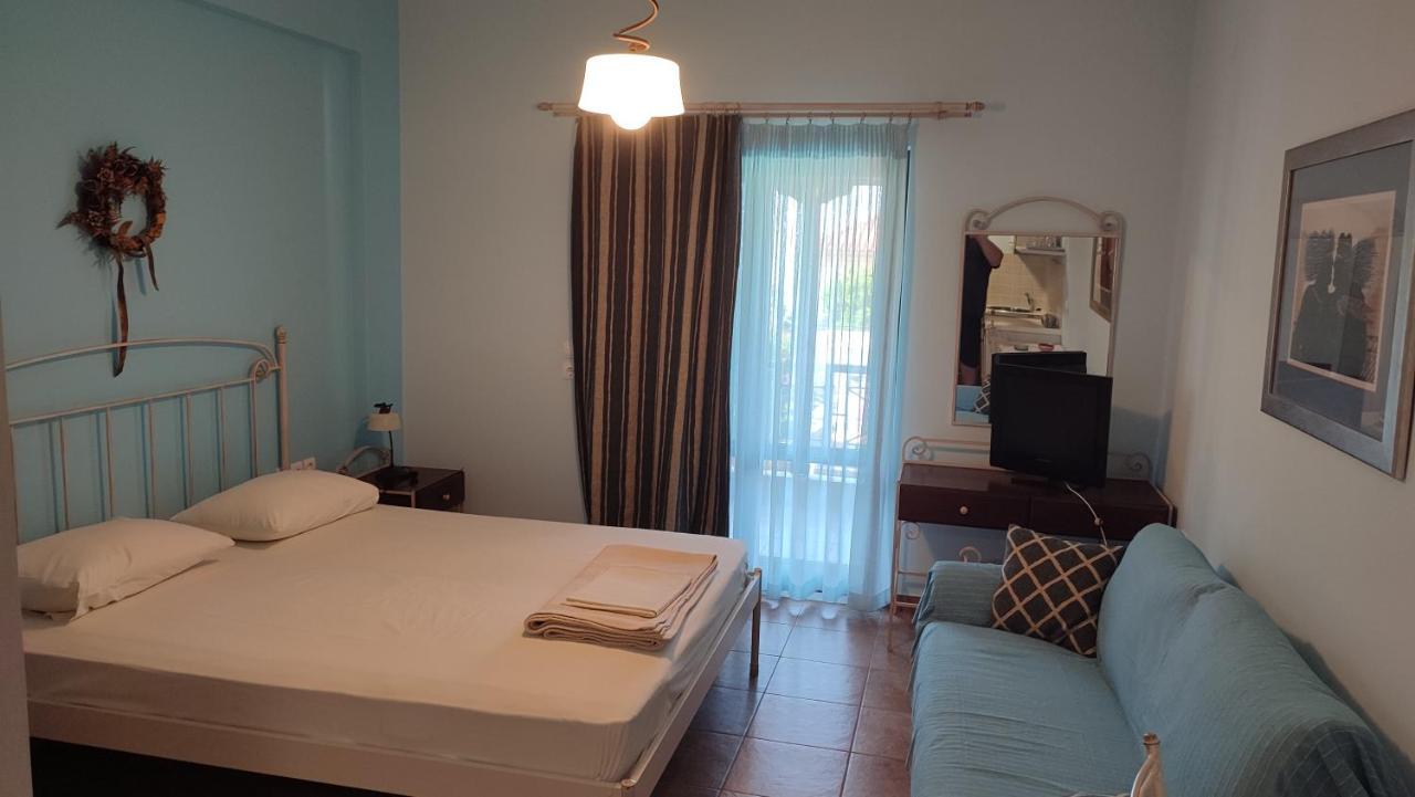 Guesthouse Michobeis Kamarína 外观 照片
