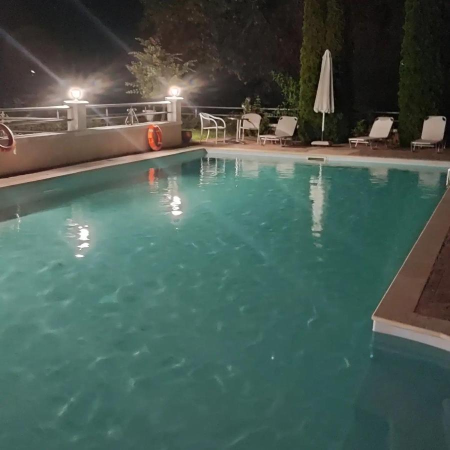 Guesthouse Michobeis Kamarína 外观 照片