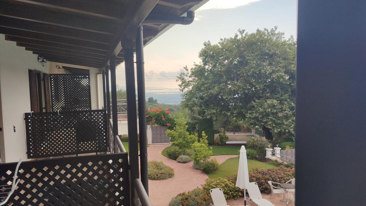 Guesthouse Michobeis Kamarína 外观 照片